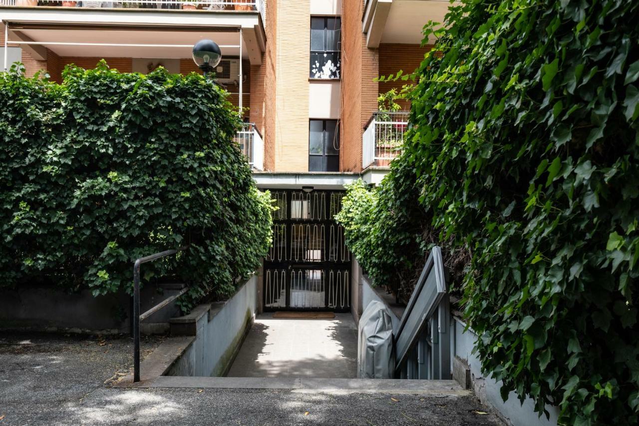 Vatican Quiet Apartment With Garden & Parking Rome Exterior photo